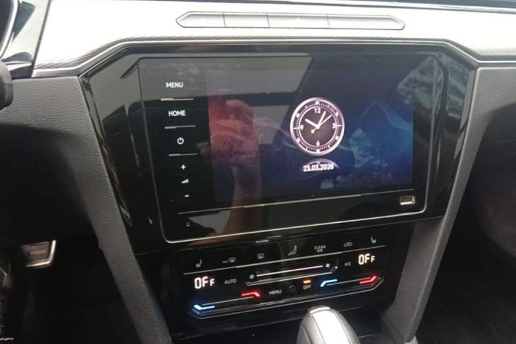 Used Volkswagen Magotan 2023 2 Million Units Limited Edition 330TSI DSG Leading Version Audio And AC Panel