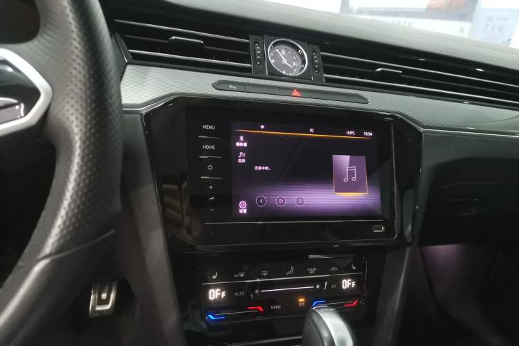 Used Volkswagen Magotan 2023 2 Million Units Limited Edition 330TSI DSG Leading Version Audio And AC Panel