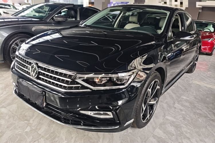 Ojetý Volkswagen Magotan 2023 2 Million Units Limited Edition 330TSI DSG Leading Version Guazi used car, China used car export, Used car for sale, Used  cars, Cheapest cars for sale