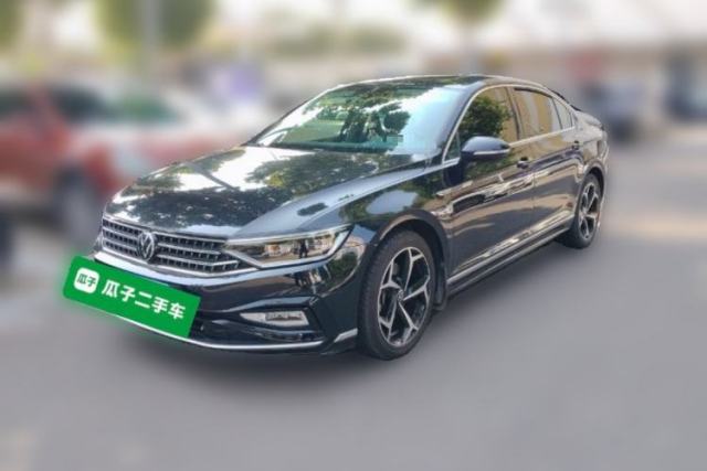 Used Volkswagen Magotan 2023 2 Million Units Limited Edition 330TSI DSG Leading Version