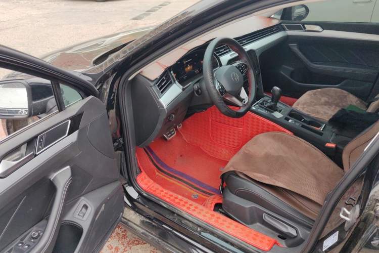 Used Volkswagen Magotan 2023 2 Million Units Limited-Edition 280TSI DSG Comfort Version Driver Seat