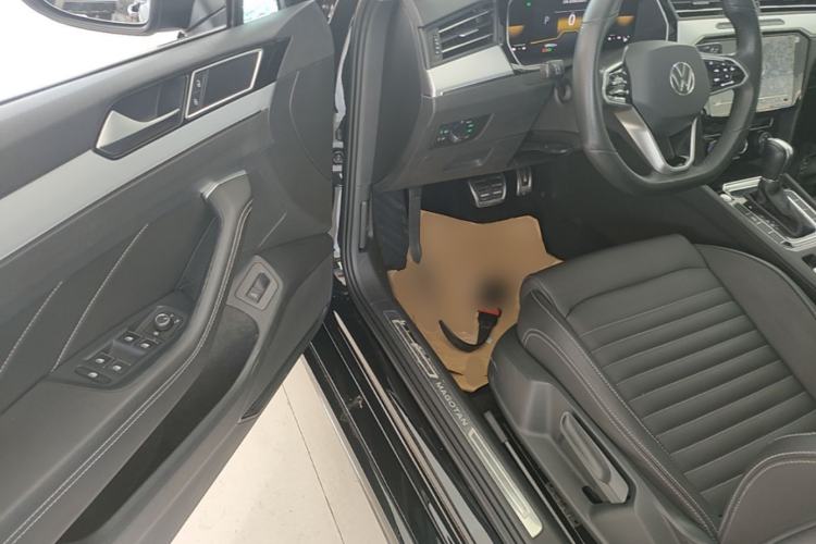 Used Volkswagen Magotan 2023 2 Million Units Limited-Edition 280TSI DSG Comfort Version Driver Seat