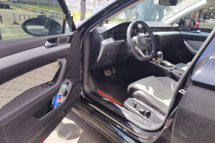 Used Volkswagen Magotan 2023 2 Million Units Commemorative Edition 330TSI DSG Luxury Version Driver Seat