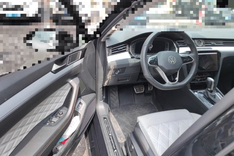 Used Volkswagen Magotan 2023 2 Million Units Commemorative Edition 330TSI DSG Luxury Version Driver Seat