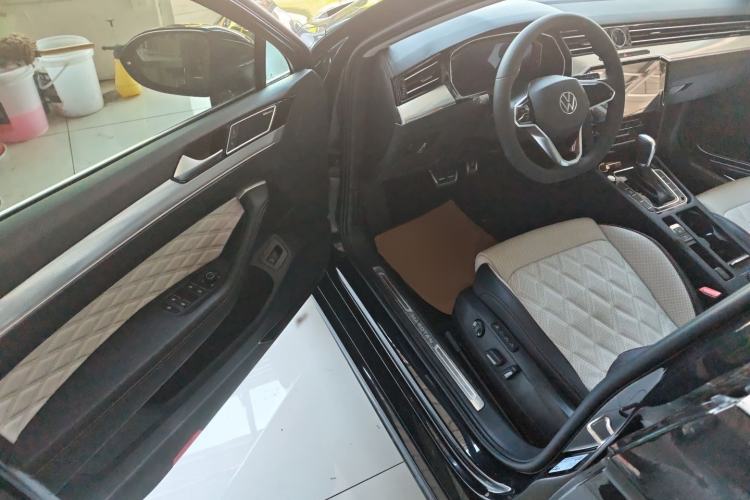 Used Volkswagen Magotan 2023 2 Million Units Limited-Edition 380TSI DSG Flagship Version Driver Seat