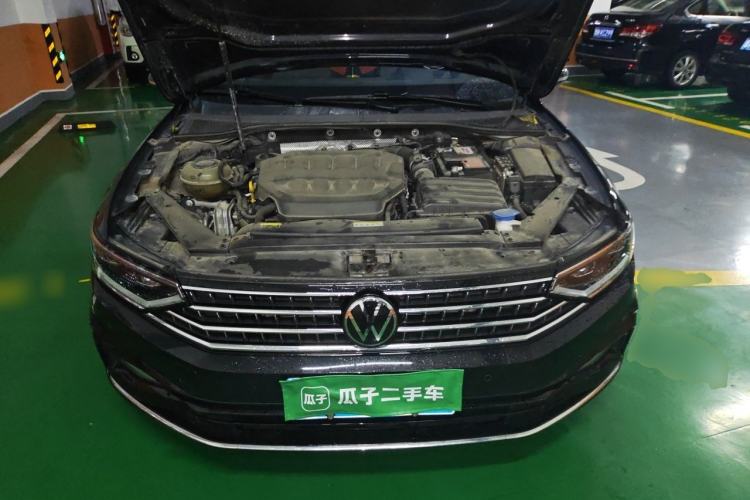 Used Volkswagen Magotan 2023 2 Million Units Commemorative Edition 330TSI DSG Luxury Version Engine Bay