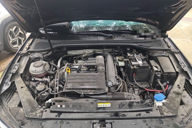 Used Volkswagen Magotan 2023 2 Million Units Limited-Edition 280TSI DSG Comfort Version Engine Bay