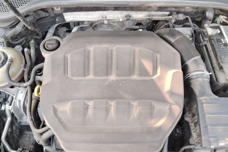 Used Volkswagen Magotan 2023 2 Million Units Limited-Edition 380TSI DSG Flagship Version Engine Bay