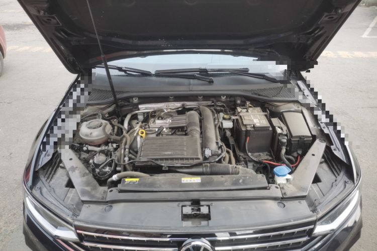 Used Volkswagen Magotan 2023 2 Million Units Limited-Edition 280TSI DSG Comfort Version Engine Bay