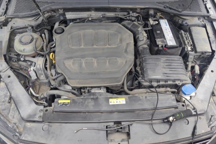 Used Volkswagen Magotan 2023 2 Million Units Commemorative Edition 330TSI DSG Luxury Version Engine Bay