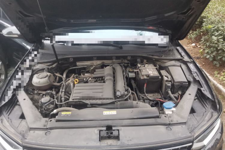 Used Volkswagen Magotan 2023 2 Million Units Limited Edition 280TSI DSG Leading Version Engine Bay