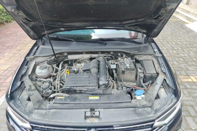 Used Volkswagen Magotan 2023 2 Million Units Limited Edition 280TSI DSG Leading Version Engine Bay