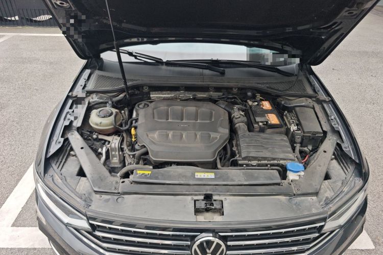 Used Volkswagen Magotan 2023 2 Million Units Commemorative Edition 330TSI DSG Luxury Version Engine Bay
