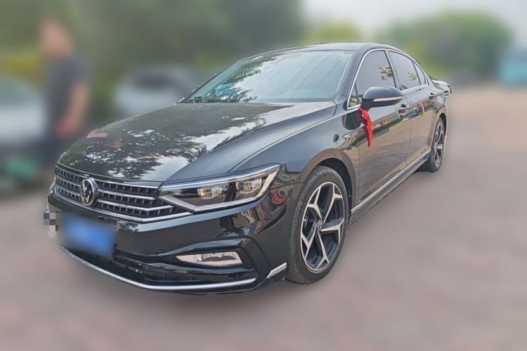 Used Volkswagen Magotan 2023 2 Million Units Commemorative Edition 330TSI DSG Luxury Version Guazi used car, China used car export, Used car for sale, Used  cars, Cheapest cars for sale
