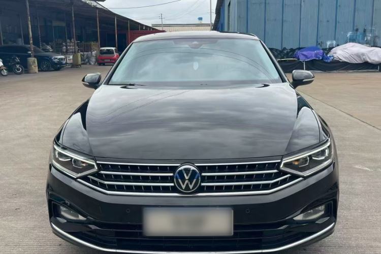 Used Volkswagen Magotan 2023 2 Million Units Commemorative Edition 330TSI DSG Luxury Version Exterior 1