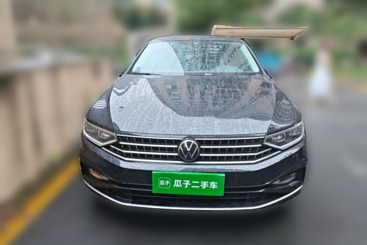Used Volkswagen Magotan 2023 2 Million Units Commemorative Edition 330TSI DSG Luxury Version Exterior 1