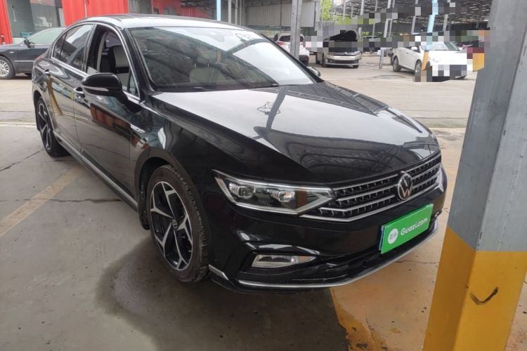 Used Volkswagen Magotan 2023 2 Million Units Commemorative Edition 330TSI DSG Luxury Version Exterior 1