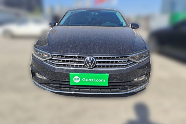 Used Volkswagen Magotan 2023 2 Million Units Limited Edition 330TSI DSG Leading Version Exterior 1