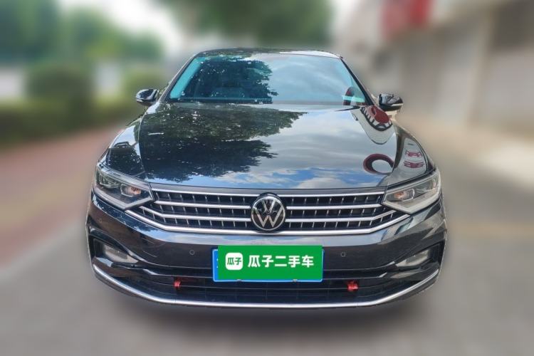 Used Volkswagen Magotan 2023 2 Million Units Limited Edition 280TSI DSG Leading Version Exterior 1