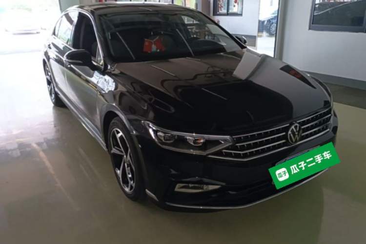 Used Volkswagen Magotan 2023 2 Million Units Commemorative Edition 330TSI DSG Luxury Version Exterior 1