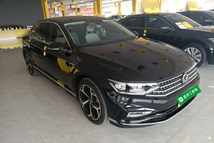 Used Volkswagen Magotan 2023 2 Million Units Commemorative Edition 330TSI DSG Luxury Version Exterior 1