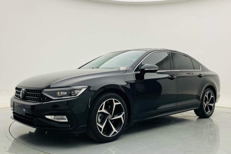 Used Volkswagen Magotan 2023 2 Million Units Commemorative Edition 330TSI DSG Luxury Version Exterior 1