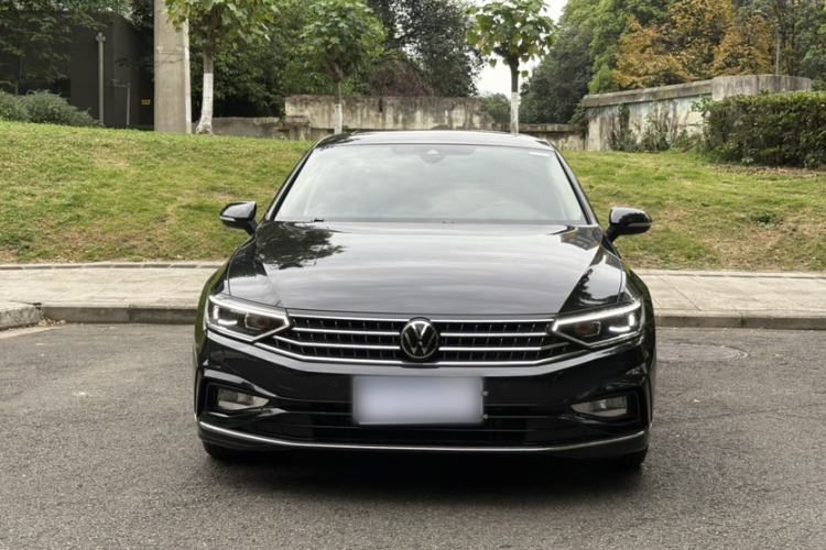 Used Volkswagen Magotan 2023 2 Million Units Limited Edition 330TSI DSG Leading Version Exterior 10
