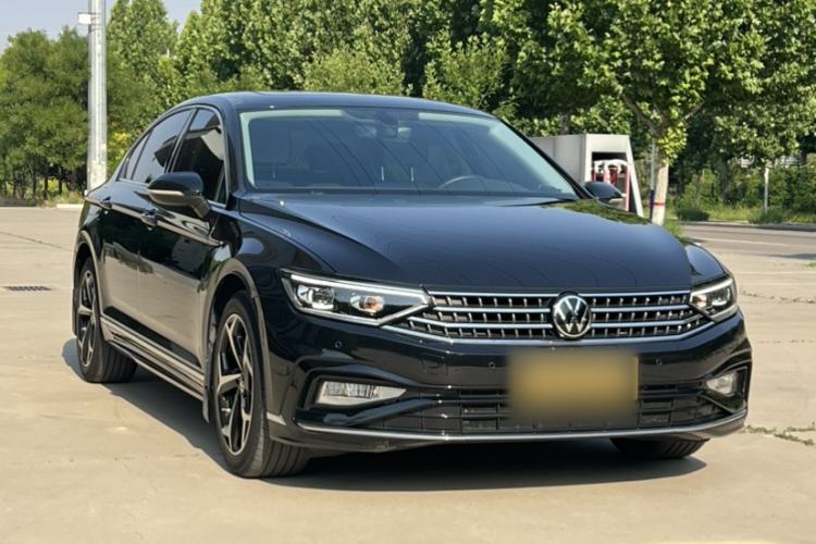 Used Volkswagen Magotan 2023 2 Million Units Limited Edition 330TSI DSG Leading Version Exterior 12