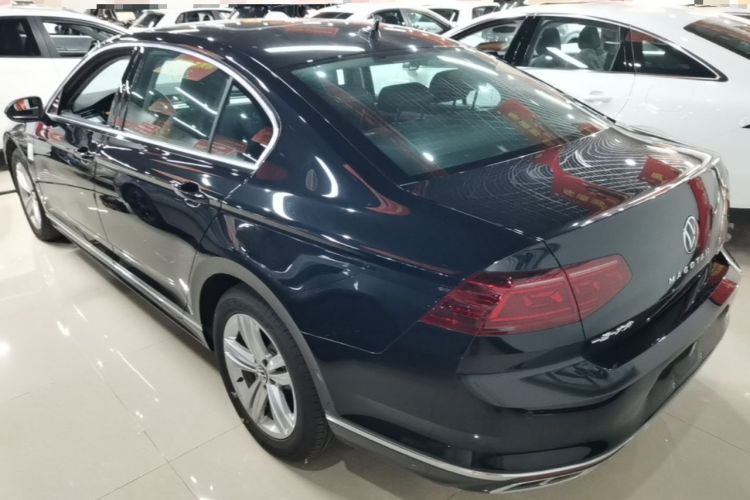 Used Volkswagen Magotan 2023 2 Million Units Limited-Edition 280TSI DSG Comfort Version Exterior 2