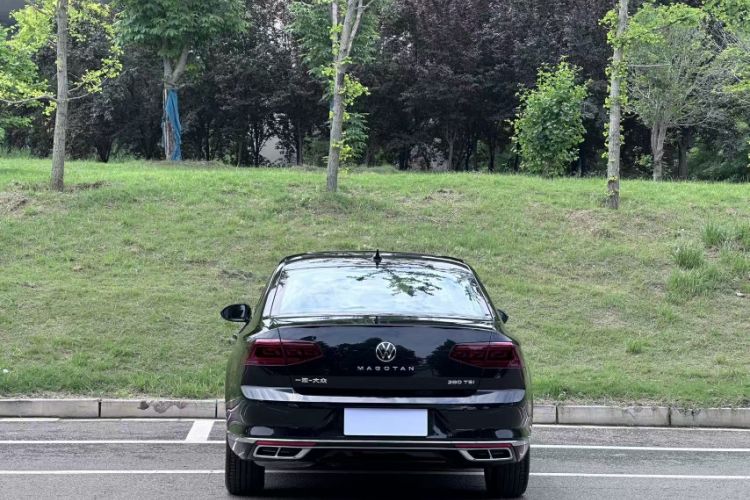 Used Volkswagen Magotan 2023 2 Million Units Limited-Edition 280TSI DSG Comfort Version Exterior 2
