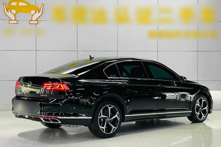 Used Volkswagen Magotan 2023 2 Million Units Limited Edition 330TSI DSG Leading Version Exterior 2