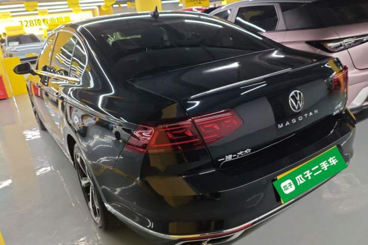 Used Volkswagen Magotan 2023 2 Million Units Commemorative Edition 330TSI DSG Luxury Version Exterior 2
