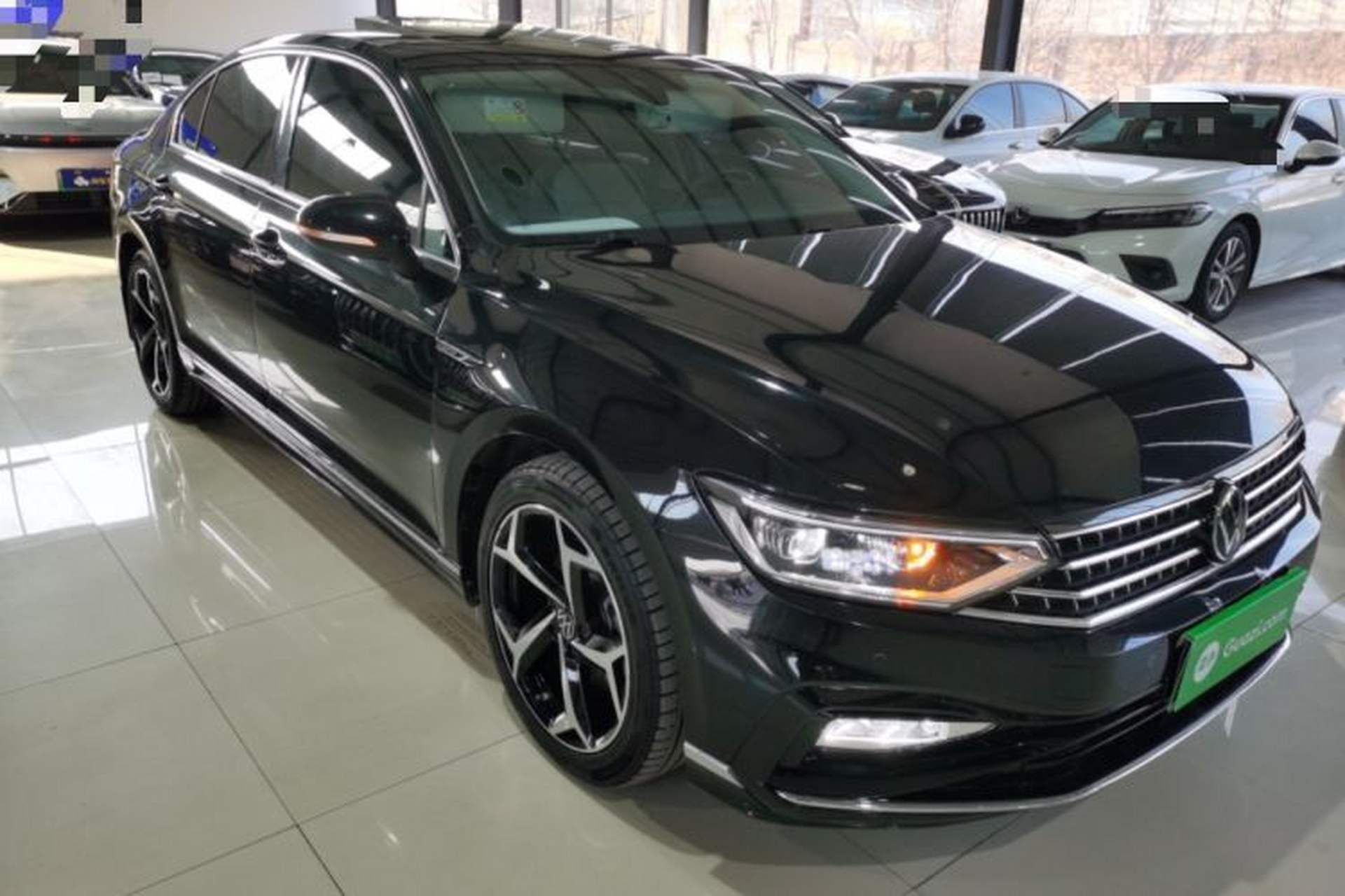 Used Volkswagen Magotan 2023 2 Million Units Commemorative Edition 330TSI DSG Luxury Version Exterior 2