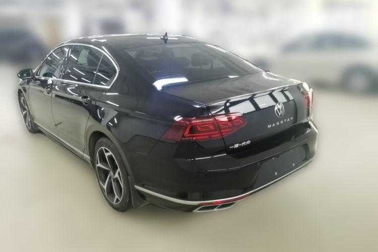 Used Volkswagen Magotan 2023 2 Million Units Commemorative Edition 330TSI DSG Luxury Version Exterior 2