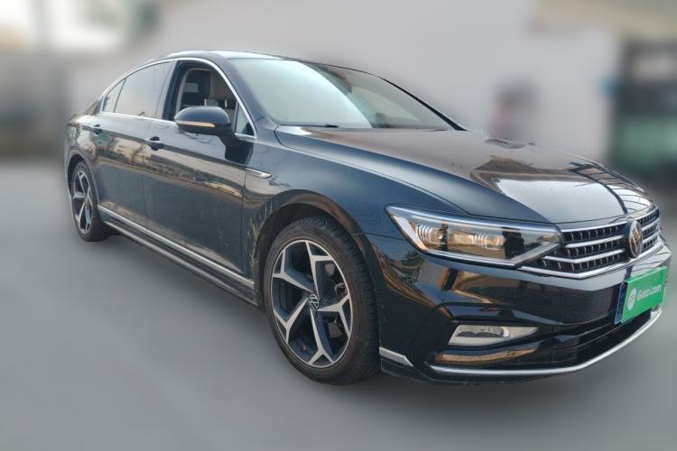 Used Volkswagen Magotan 2023 2 Million Units Commemorative Edition 330TSI DSG Luxury Version Exterior 2