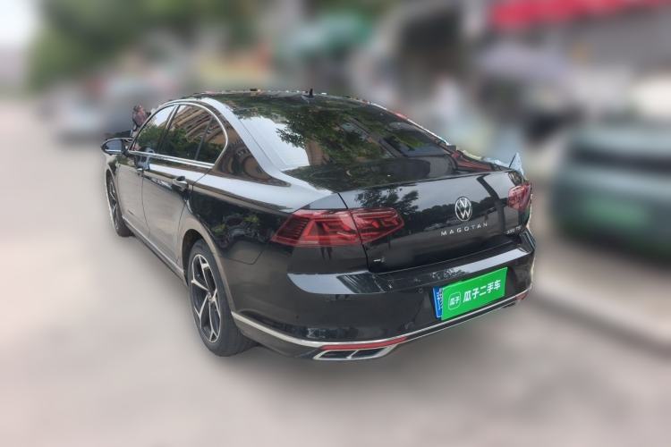 Used Volkswagen Magotan 2023 2 Million Units Commemorative Edition 330TSI DSG Luxury Version Exterior 3