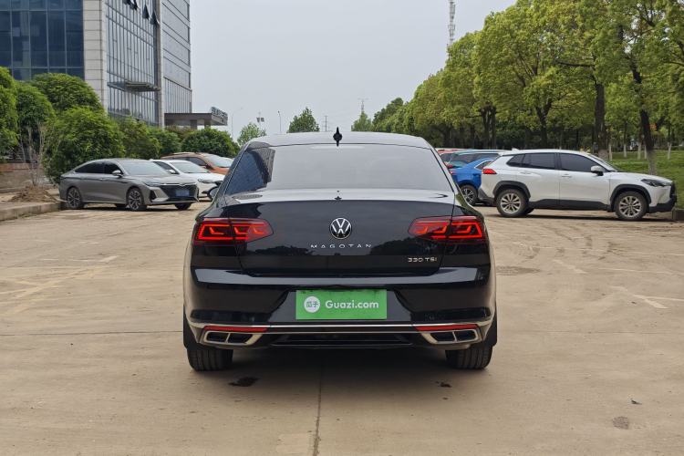 Used Volkswagen Magotan 2023 2 Million Units Commemorative Edition 330TSI DSG Luxury Version Exterior 3