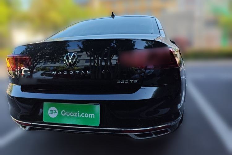 Used Volkswagen Magotan 2023 2 Million Units Commemorative Edition 330TSI DSG Luxury Version Exterior 4