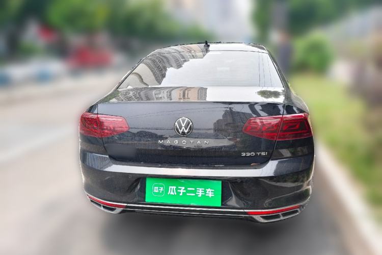 Used Volkswagen Magotan 2023 2 Million Units Commemorative Edition 330TSI DSG Luxury Version Exterior 4