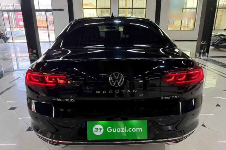 Used Volkswagen Magotan 2023 2 Million Units Limited Edition 330TSI DSG Leading Version Exterior 4