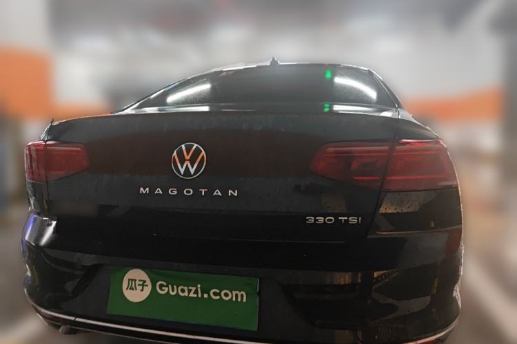 Used Volkswagen Magotan 2023 2 Million Units Commemorative Edition 330TSI DSG Luxury Version Exterior 4