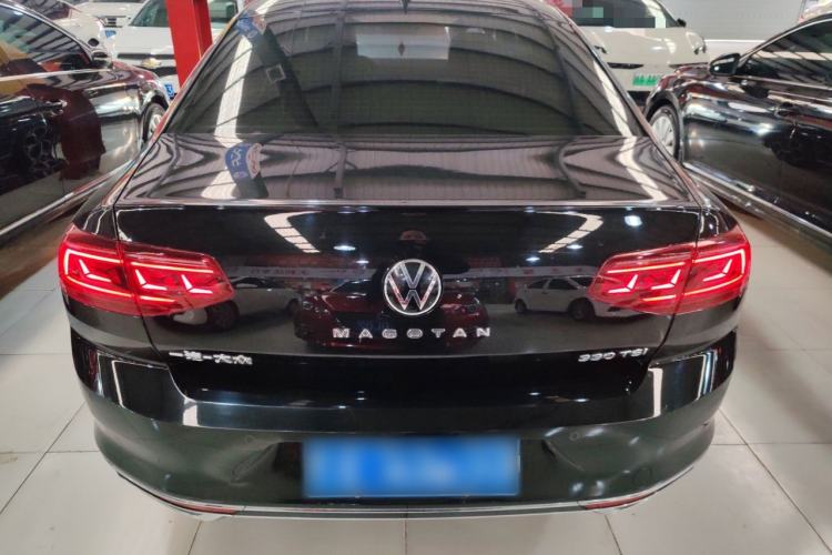 Used Volkswagen Magotan 2023 2 Million Units Commemorative Edition 330TSI DSG Luxury Version Exterior 4