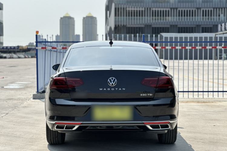 Used Volkswagen Magotan 2023 2 Million Units Limited Edition 330TSI DSG Leading Version Exterior 4