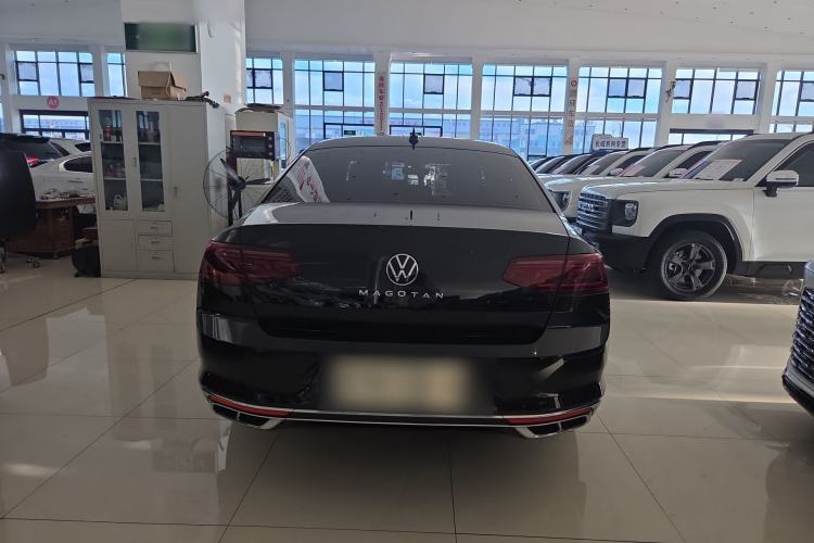 Used Volkswagen Magotan 2023 2 Million Units Limited Edition 330TSI DSG Leading Version Exterior 4