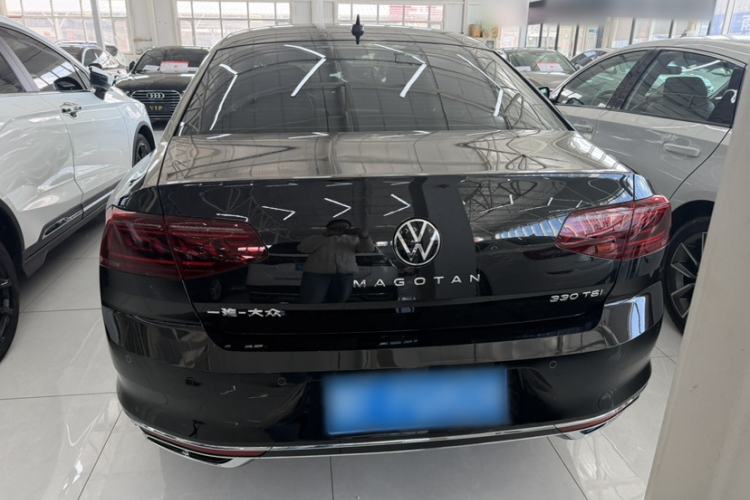 Used Volkswagen Magotan 2023 2 Million Units Commemorative Edition 330TSI DSG Luxury Version Exterior 4