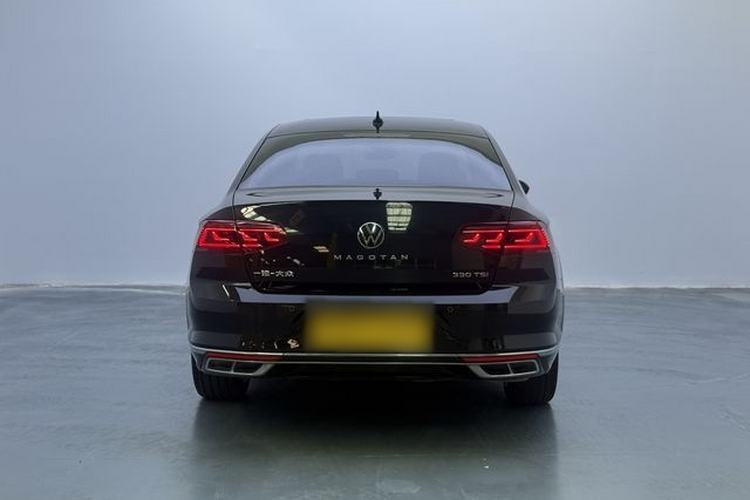 Used Volkswagen Magotan 2023 2 Million Units Commemorative Edition 330TSI DSG Luxury Version Exterior 5