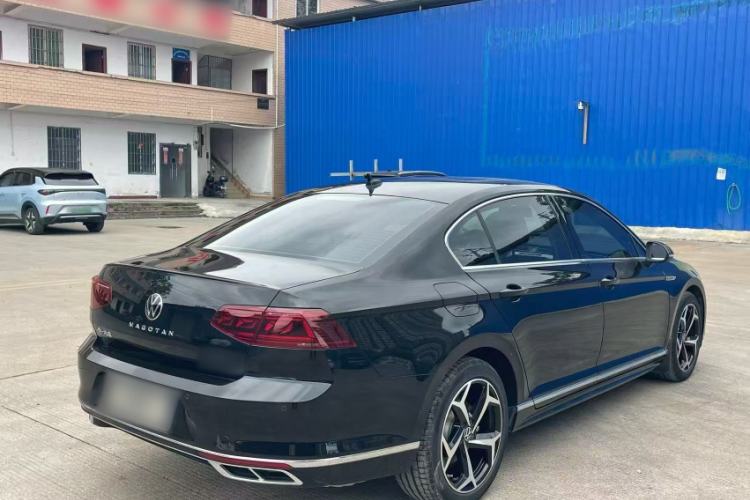 Used Volkswagen Magotan 2023 2 Million Units Commemorative Edition 330TSI DSG Luxury Version Exterior 5