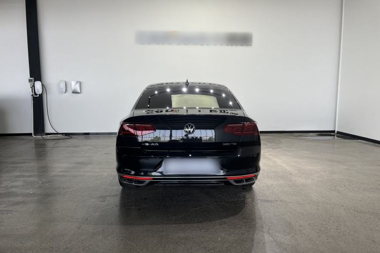 Used Volkswagen Magotan 2023 2 Million Units Limited-Edition 380TSI DSG Flagship Version Exterior 5
