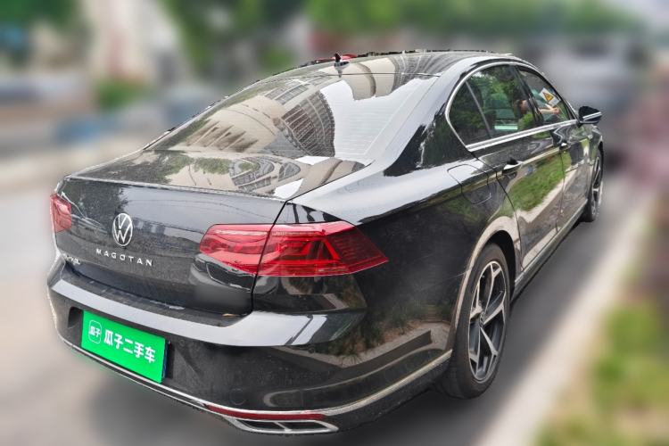 Used Volkswagen Magotan 2023 2 Million Units Commemorative Edition 330TSI DSG Luxury Version Exterior 5