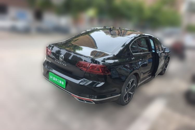 Used Volkswagen Magotan 2023 2 Million Units Commemorative Edition 330TSI DSG Luxury Version Exterior 5